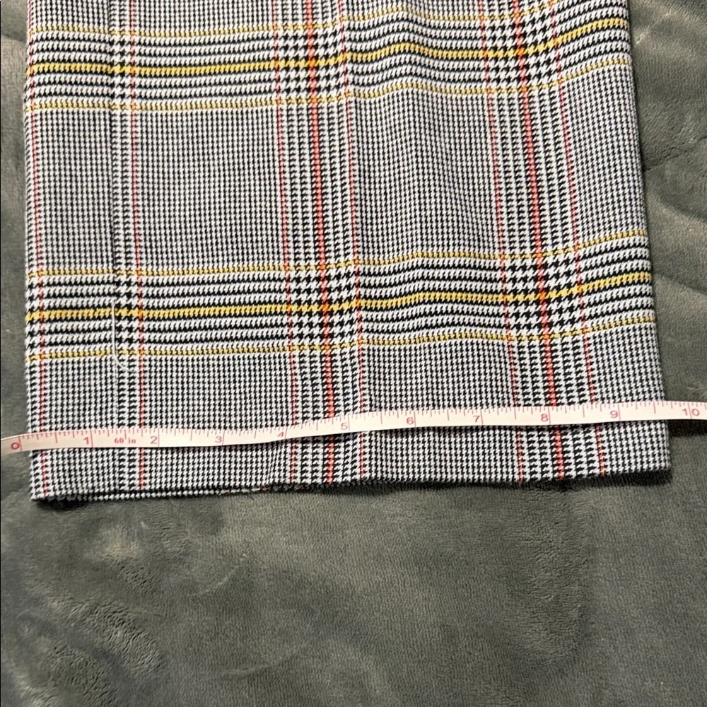 Veronica Beard Checkered Cropped Leg Pants